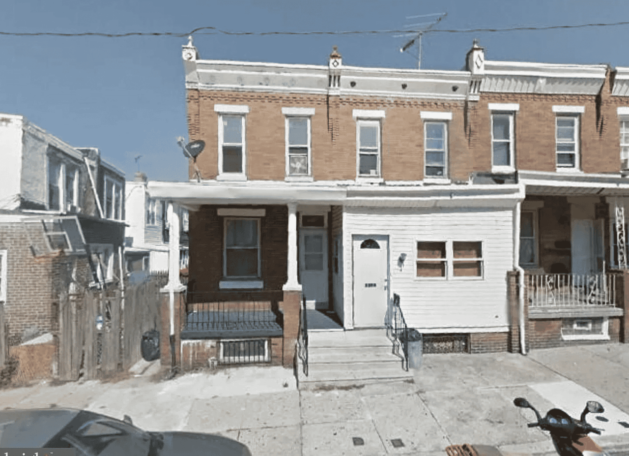 listing, photo 1