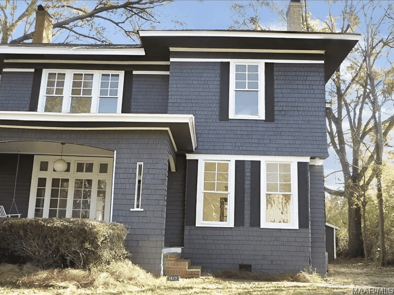 listing, photo 1