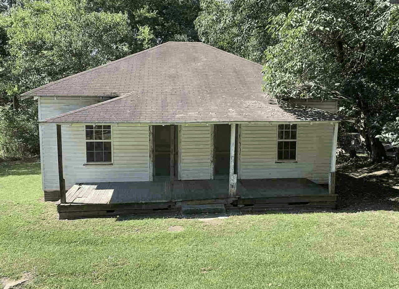 listing, photo 1