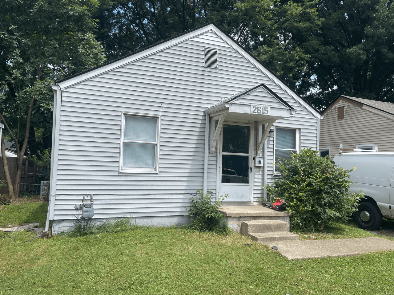 listing, photo 1
