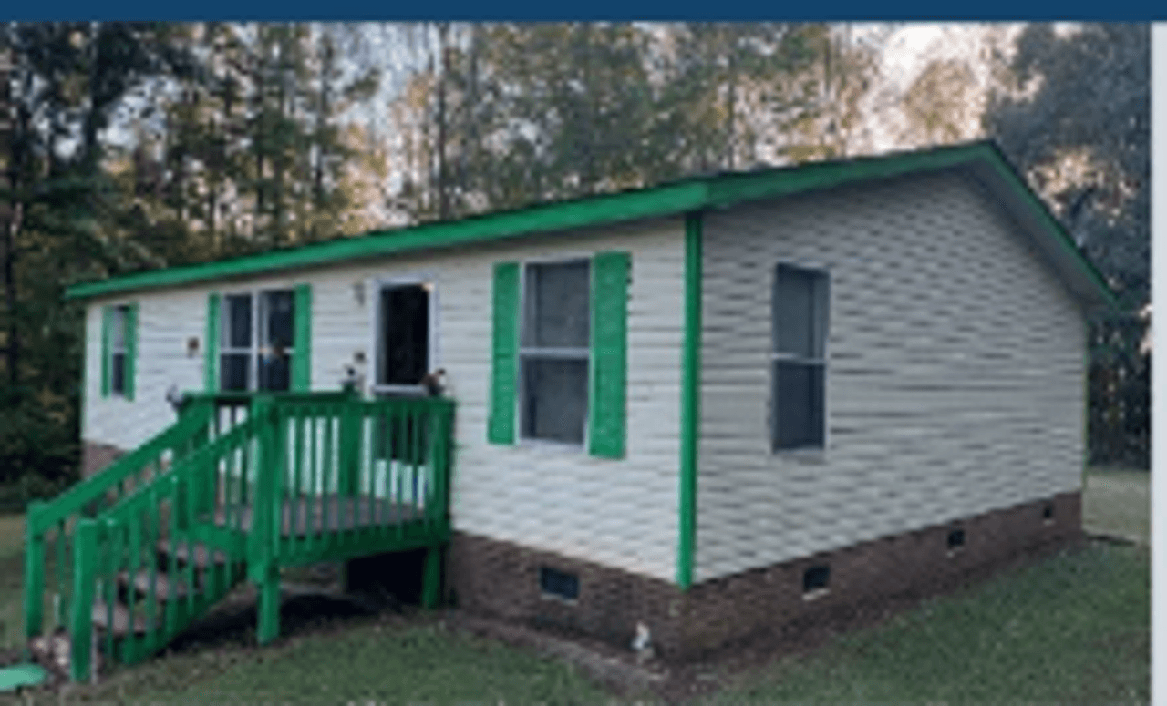 listing, photo 1