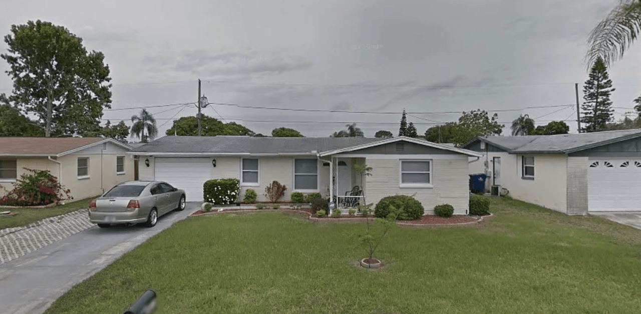 listing, photo 1