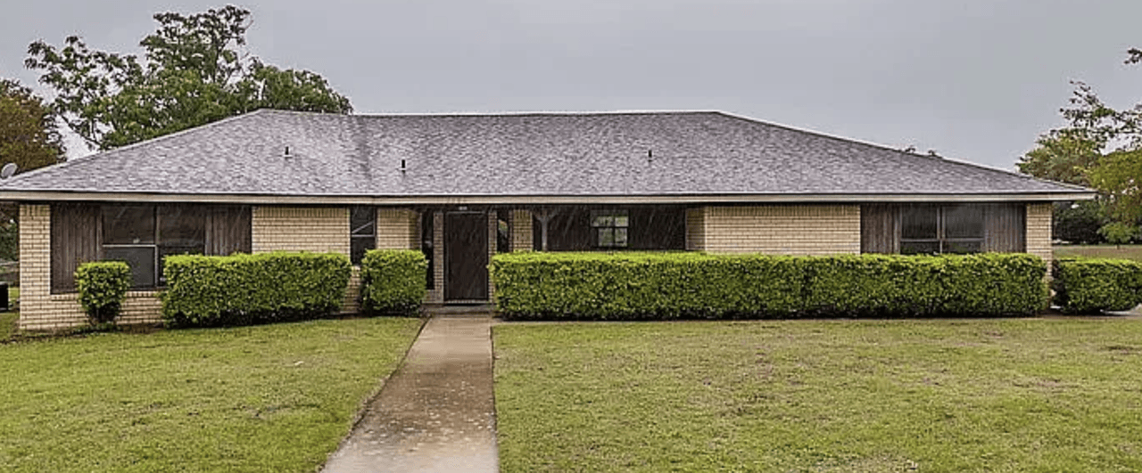 listing, photo 1