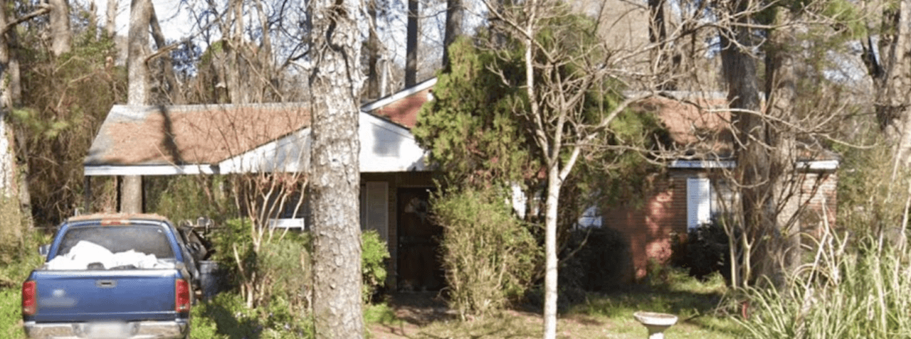 listing, photo 1