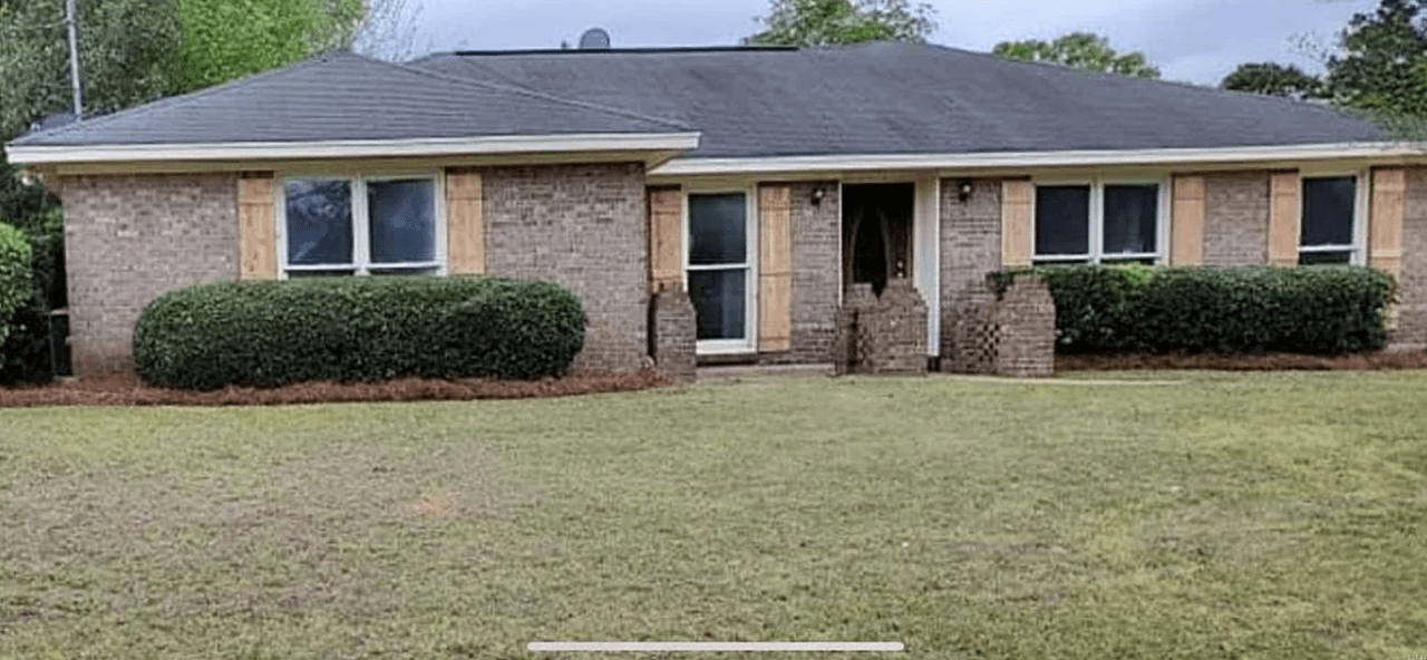 listing, photo 1