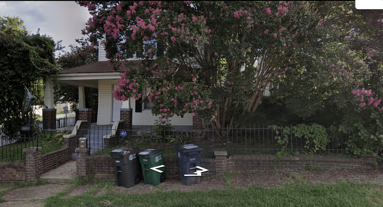 listing, photo 1