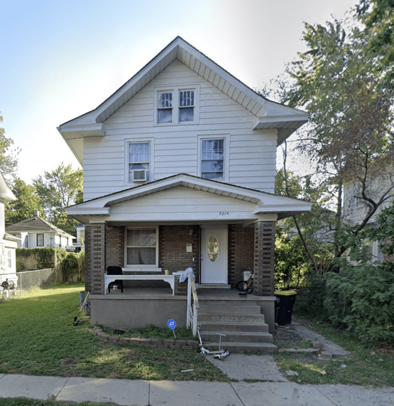 listing, photo 1