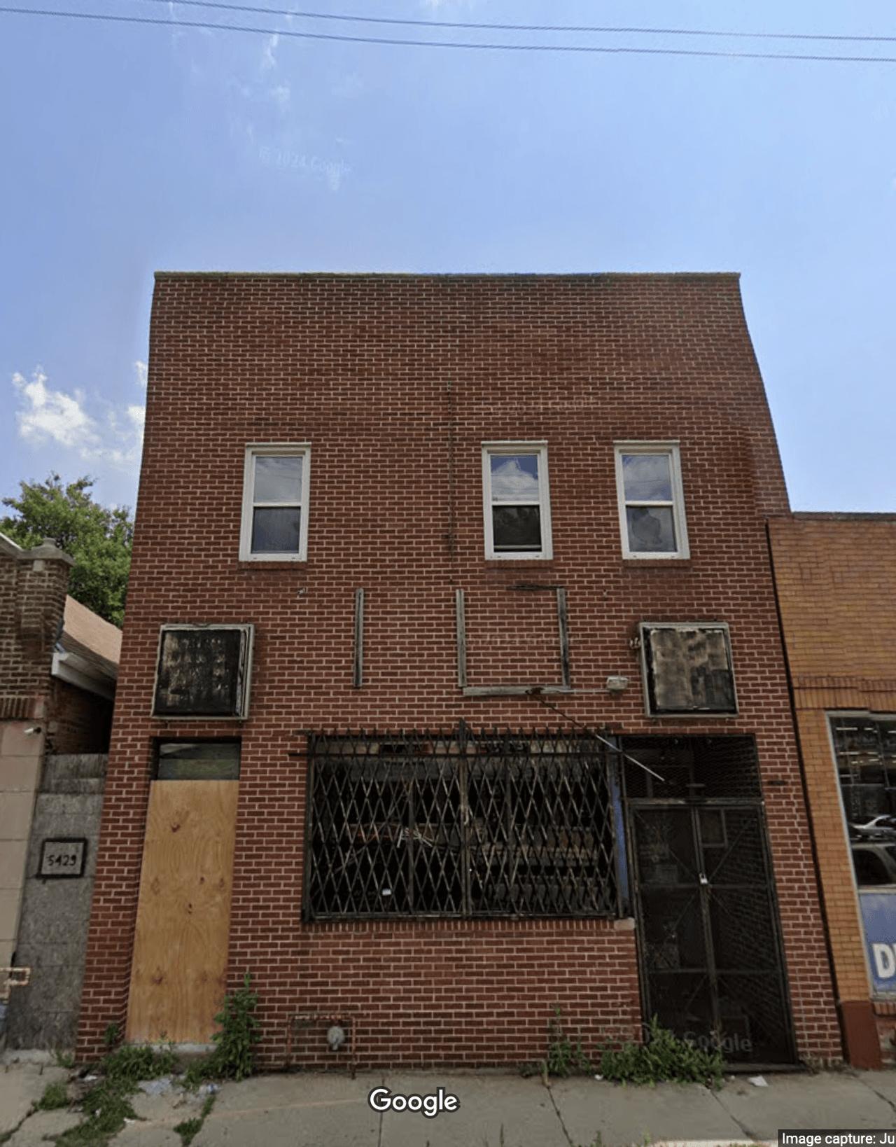 listing, photo 1