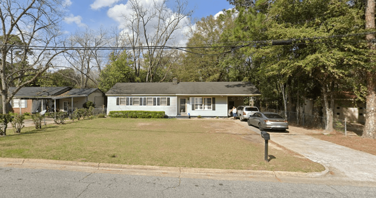 listing, photo 1