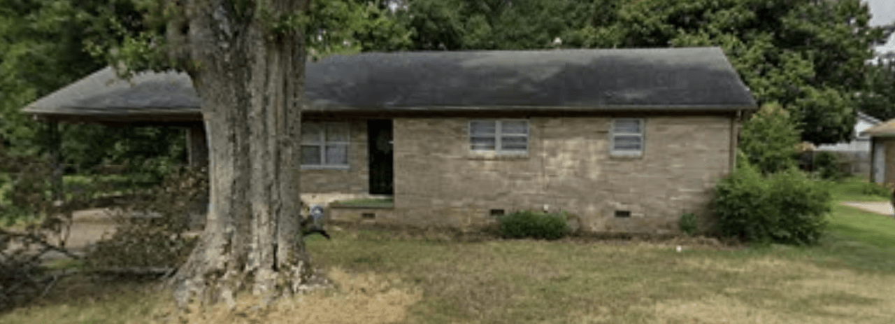listing, photo 1