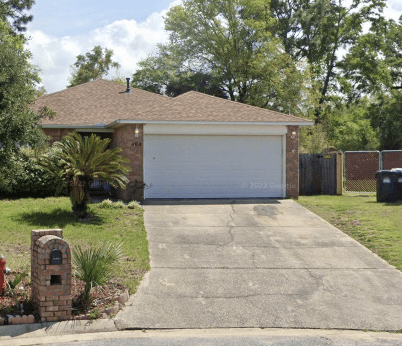 listing, photo 1