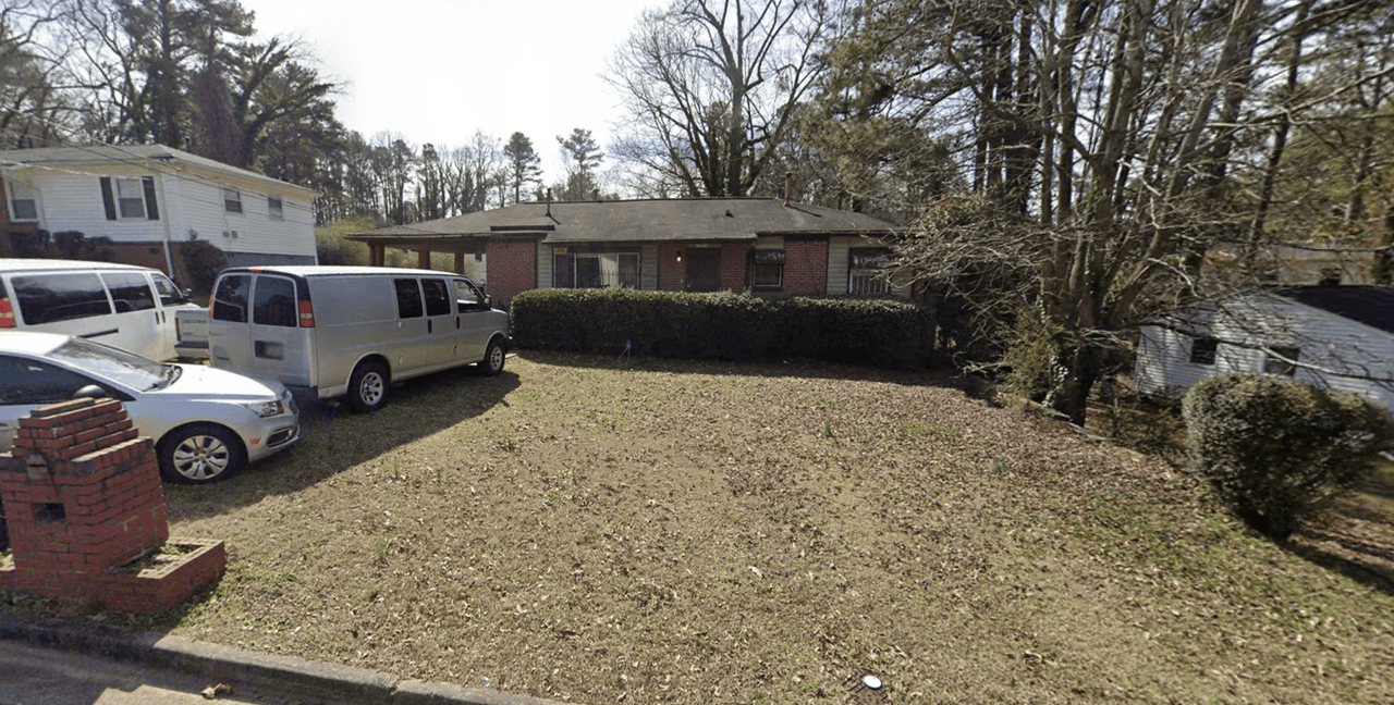 listing, photo 1