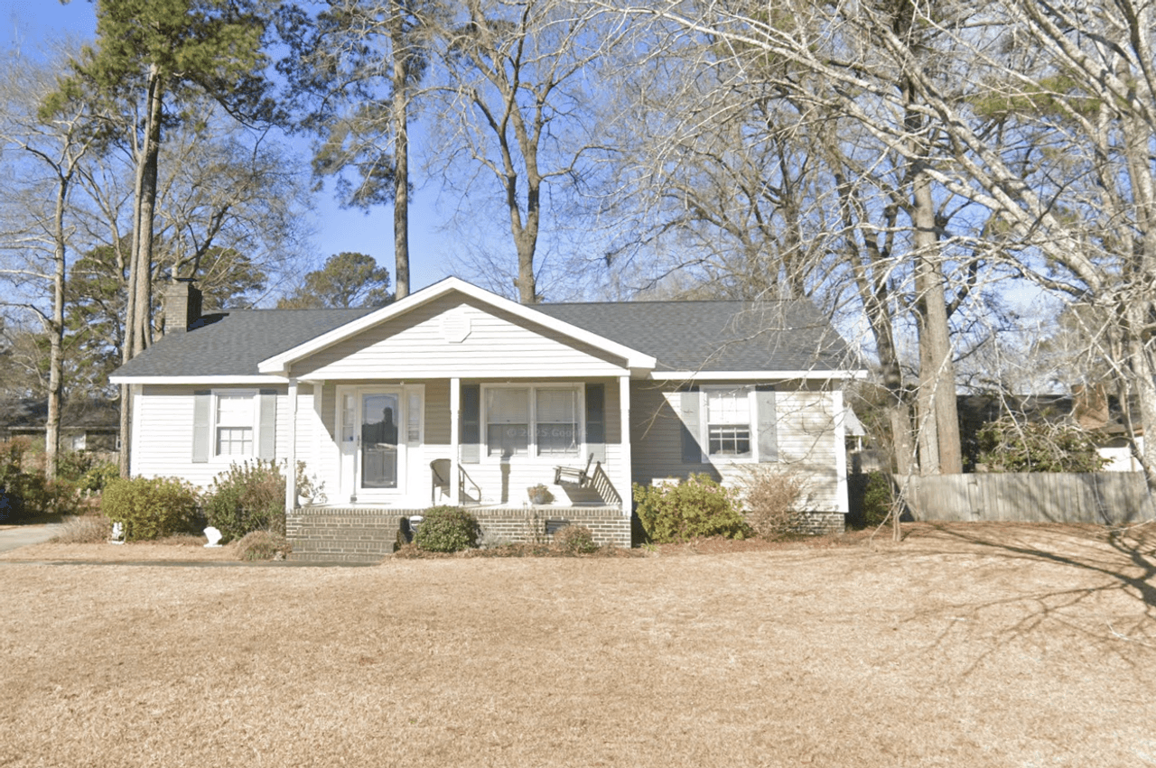 listing, photo 1