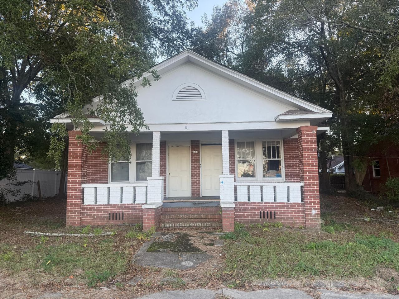 listing, photo 1