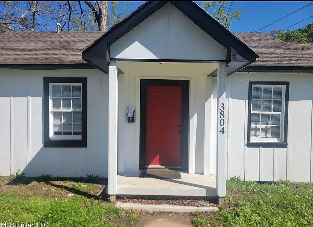 listing, photo 1