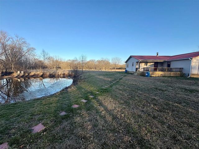 View of 4926 Co Rd 3110, Campbell, TX 75422, USA