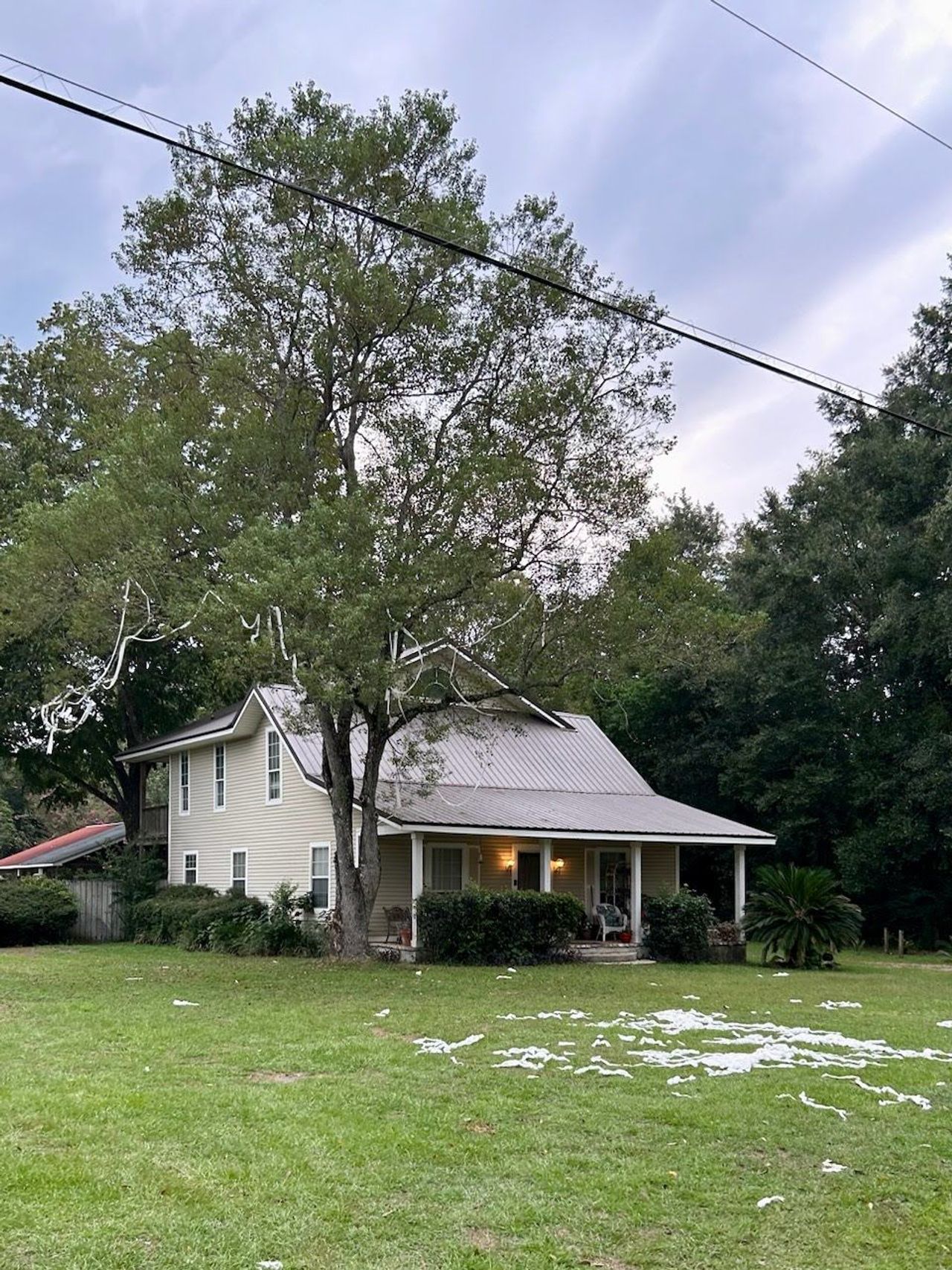 listing, photo 1