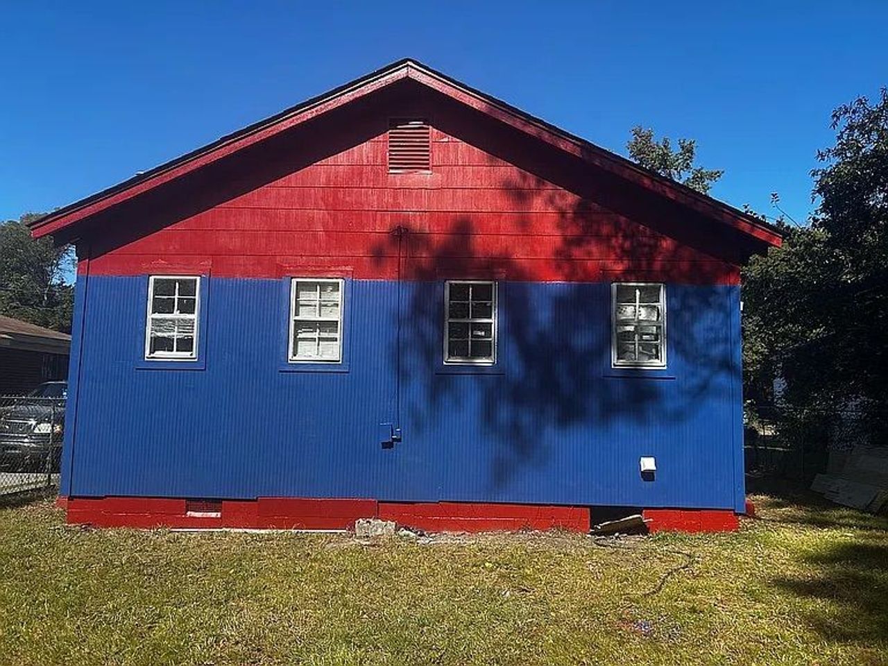 listing, photo 1