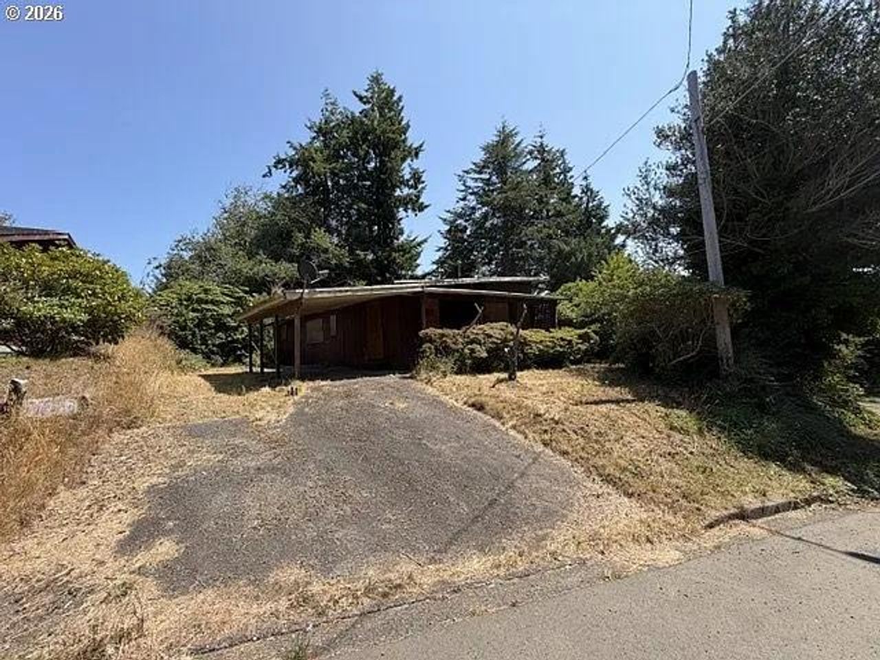 listing, photo 1