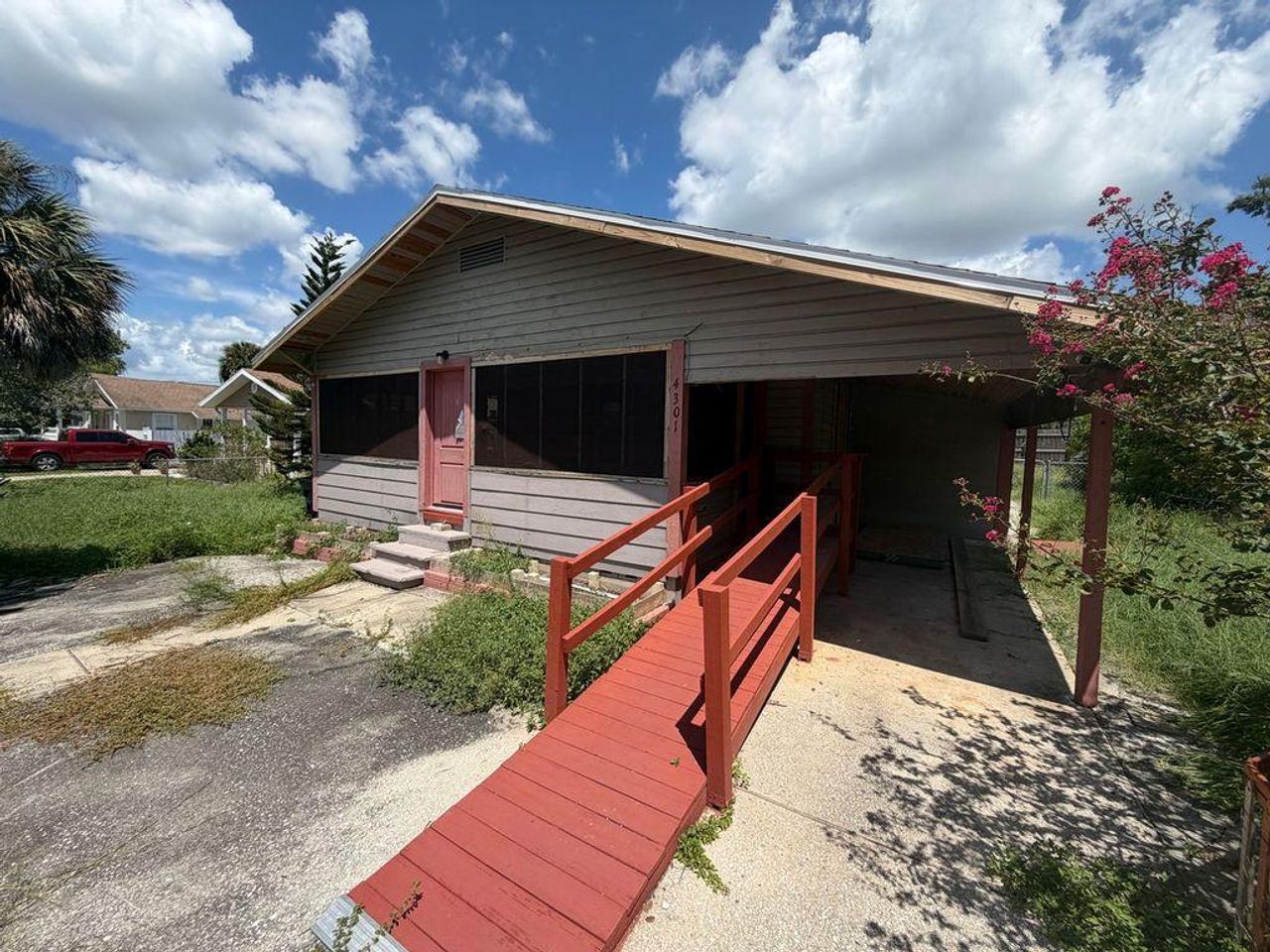 listing, photo 1