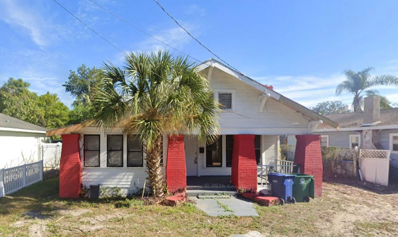 listing, photo 1