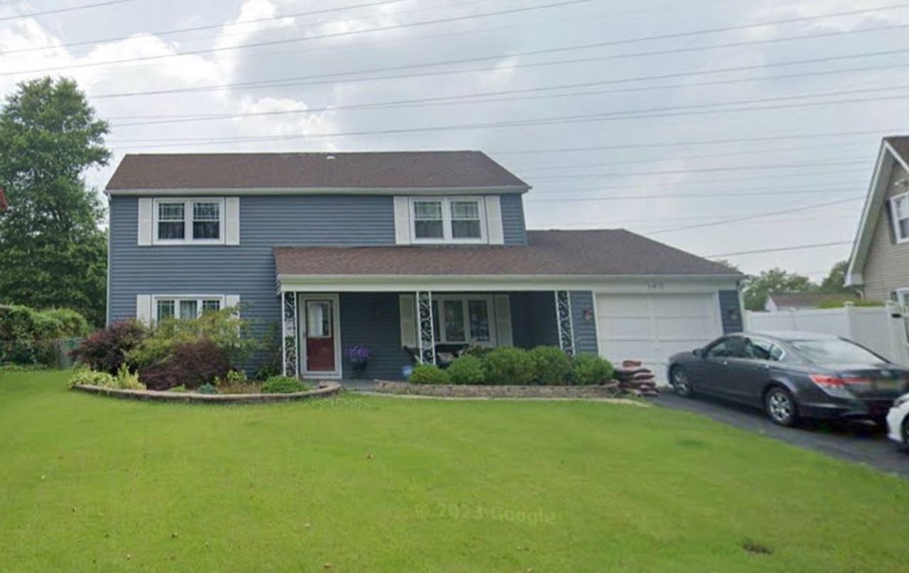 listing, photo 1