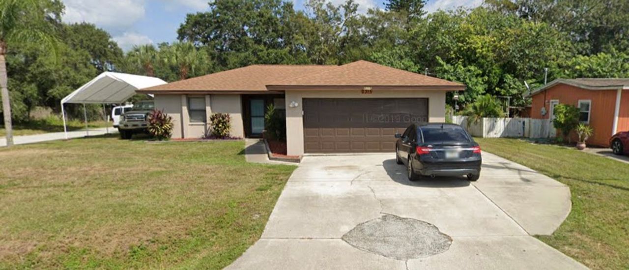 listing, photo 1