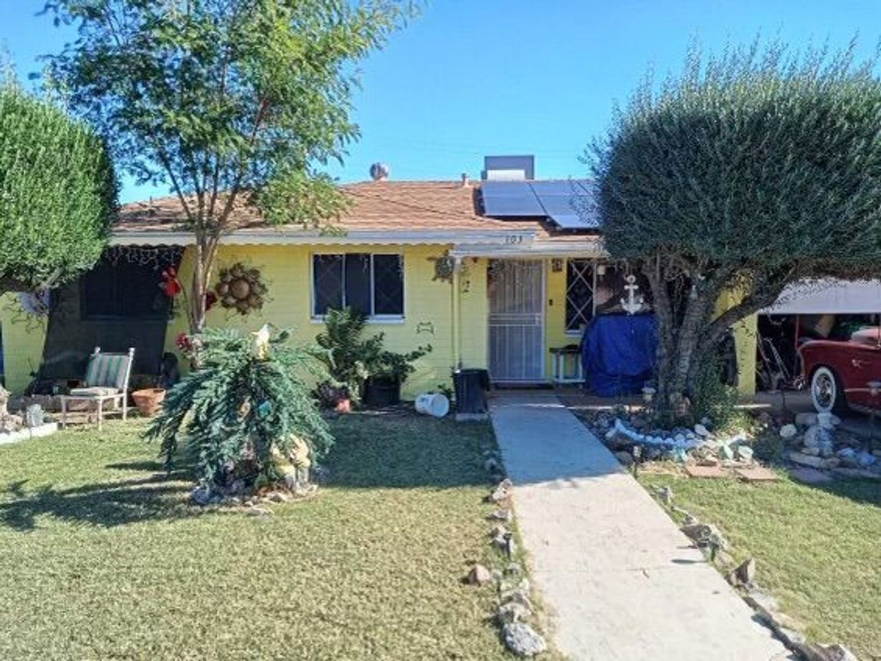 listing, photo 1