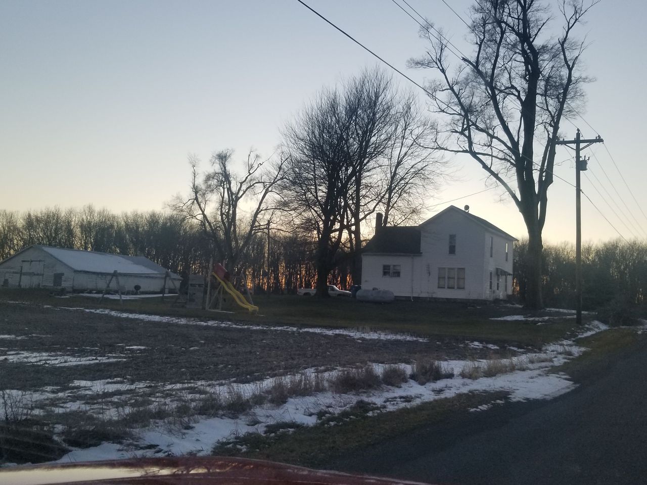 listing, photo 1