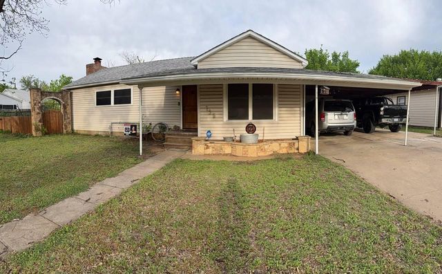 View of 135 Summitt Ave, Graham, TX 76450, USA