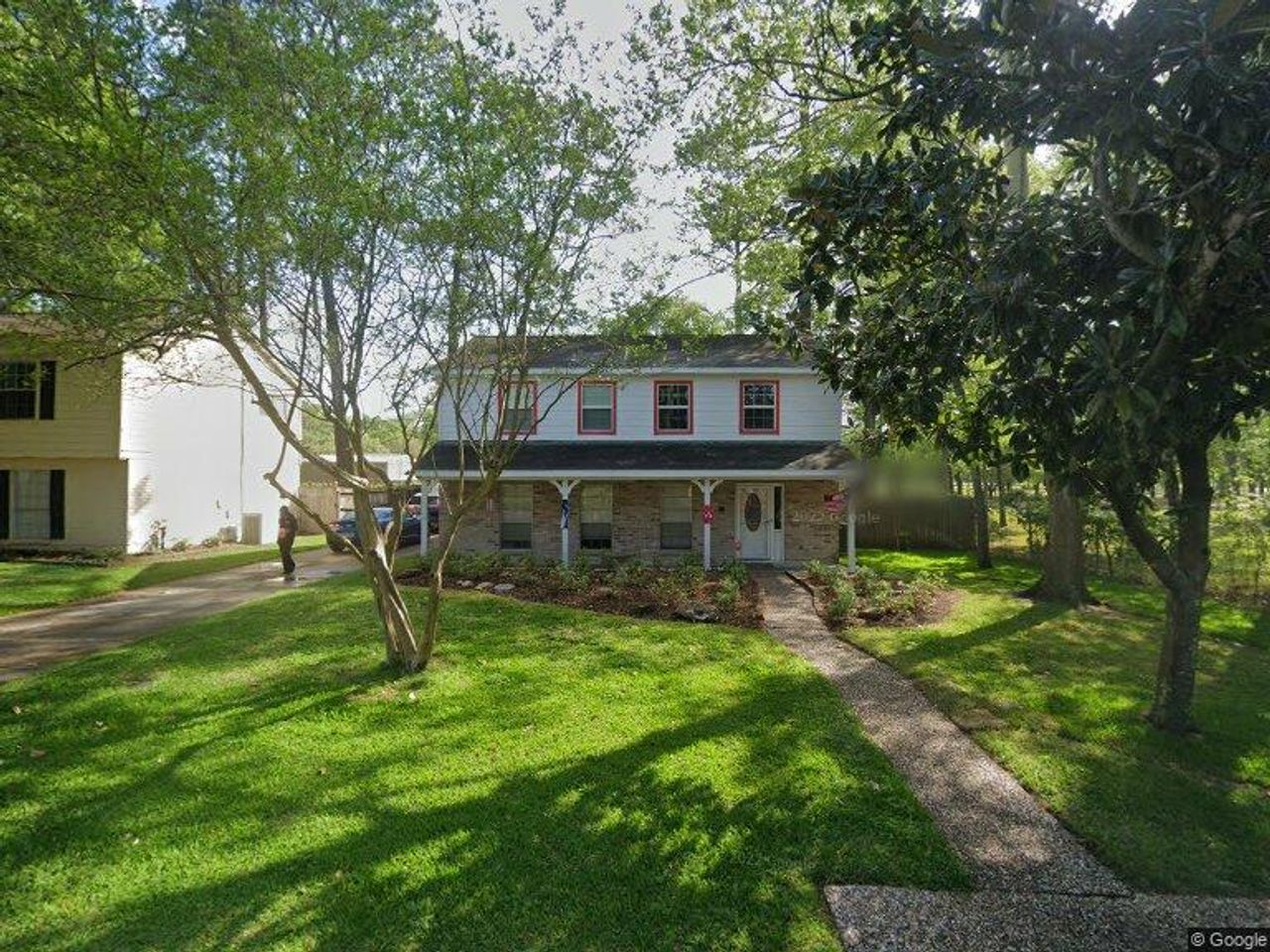 listing, photo 1