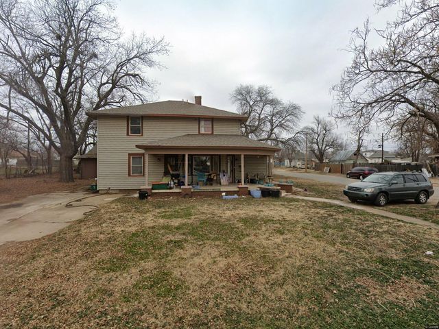 View of 2024 E Elm Ave, Enid, OK 73701, USA