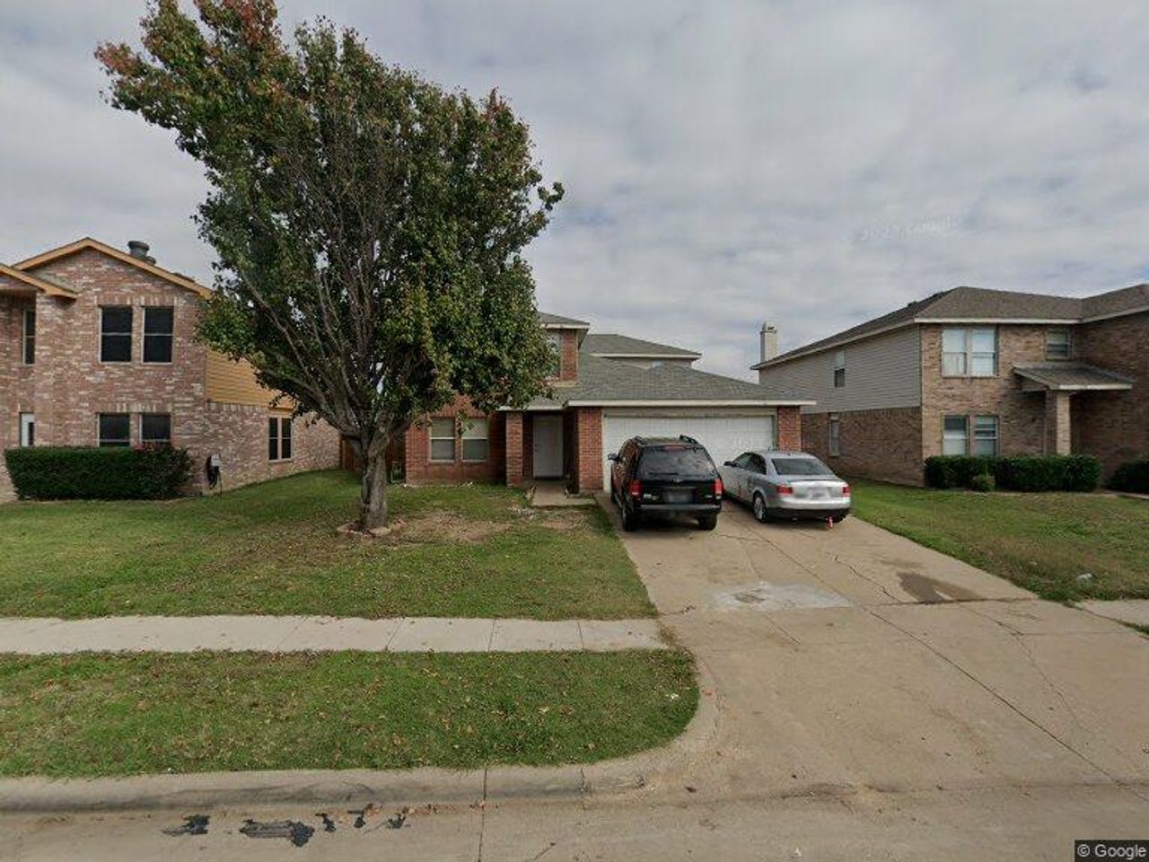 listing, photo 1