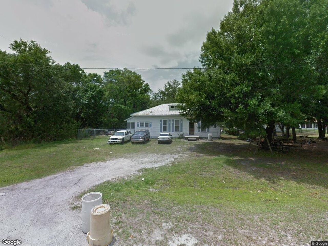 listing, photo 1