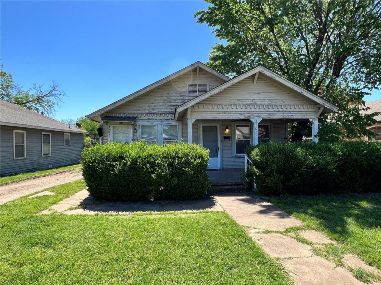 listing, photo 1